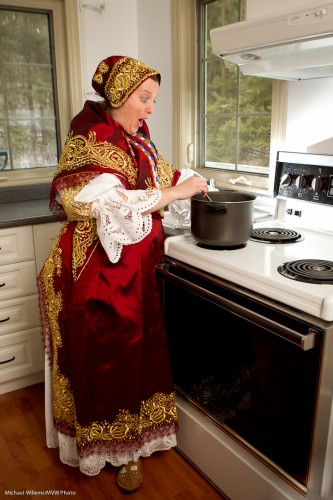 Croatian dress and mystery pot (Photo: Michael Willems)