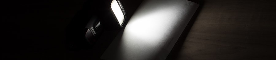 Canon 600EX master to 430EX slave (Photo Michael Willems)